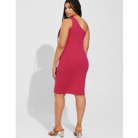Torrid Cherries Jubilee Mini Foxy Bodycon One Shoulder Dress - Picture 2 of 9